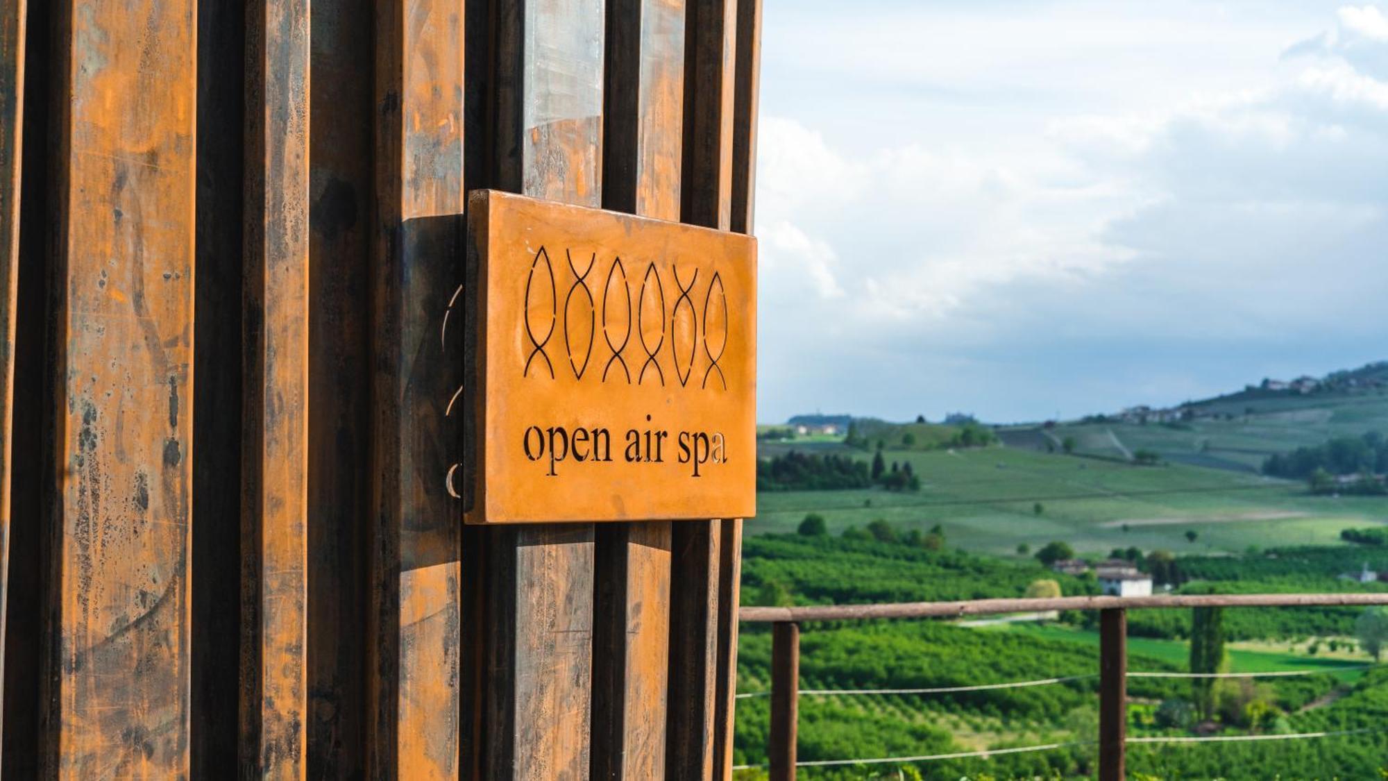 Il Grecale - Camere E Appartamenti La Morra Exterior foto